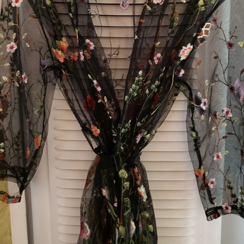 FLORAL SHEER COVER-UP